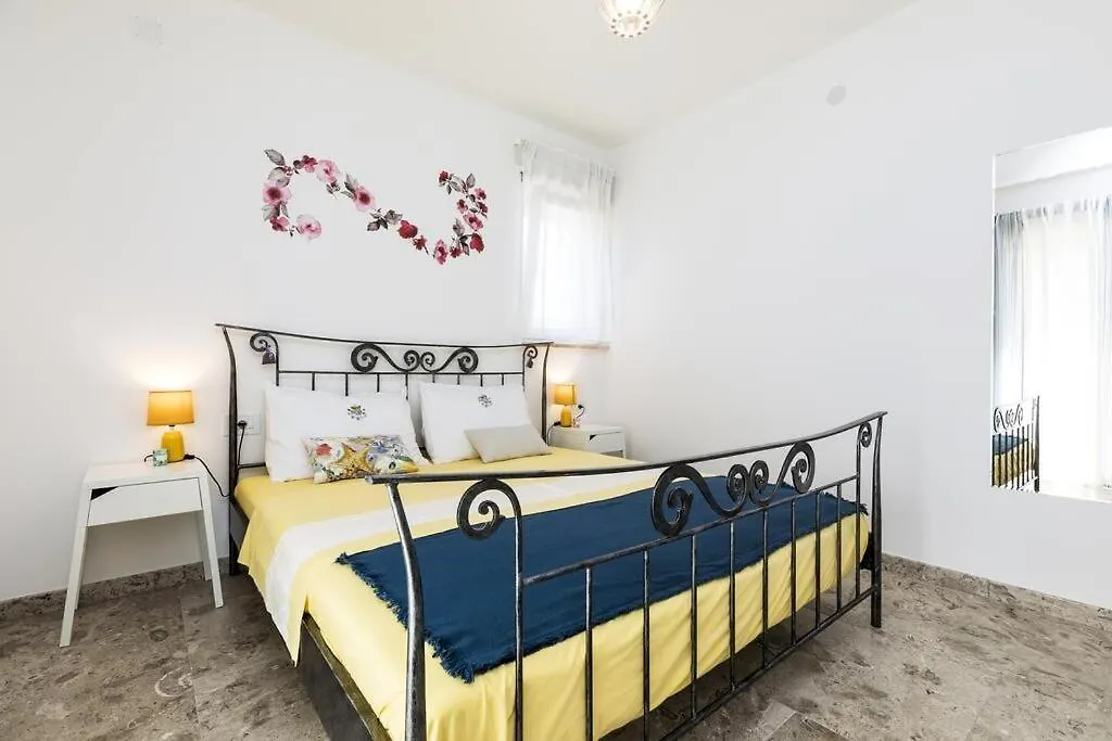 Apartment In Mali Losinj With Sea View Terrace, Air Conditioning Wifi 4927-1 0*,